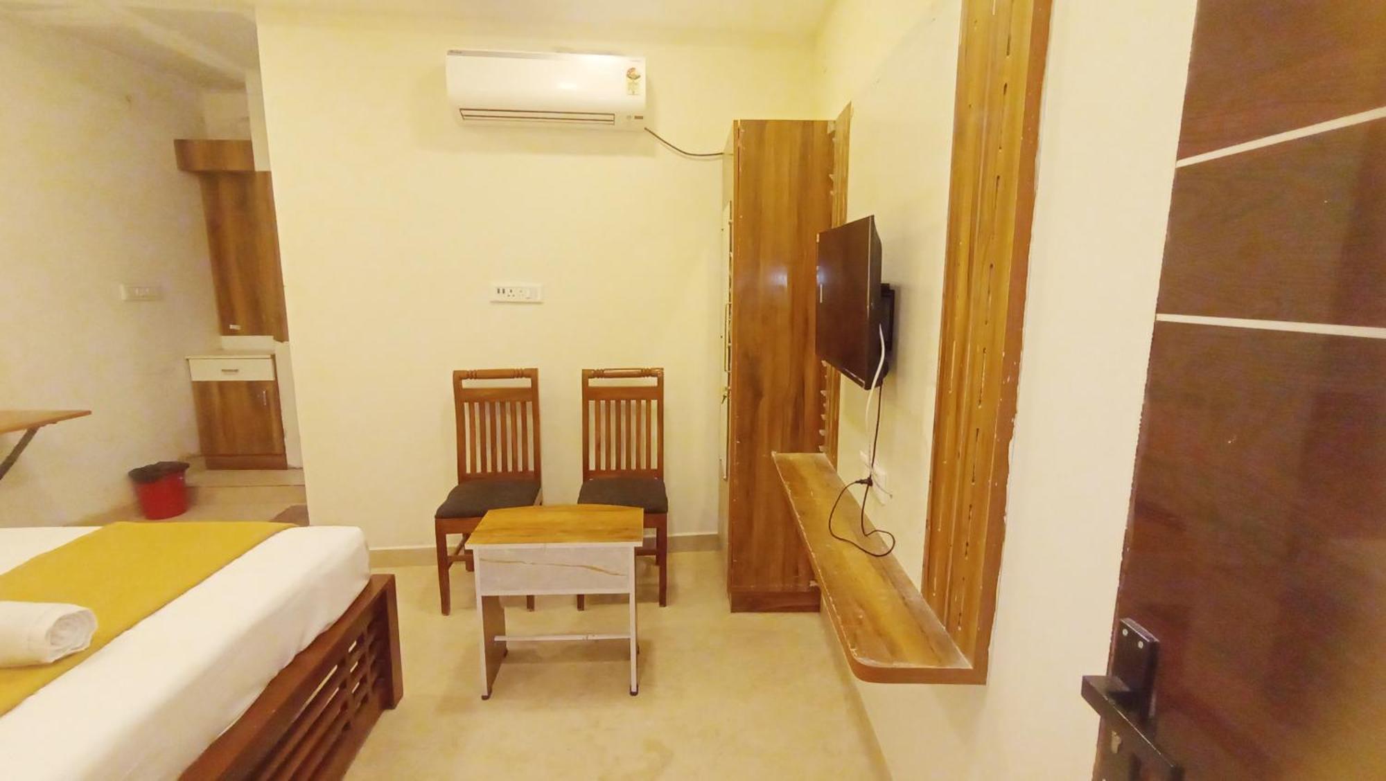 Mahadeepam Residency Βίλα Tiruvannāmalai Εξωτερικό φωτογραφία