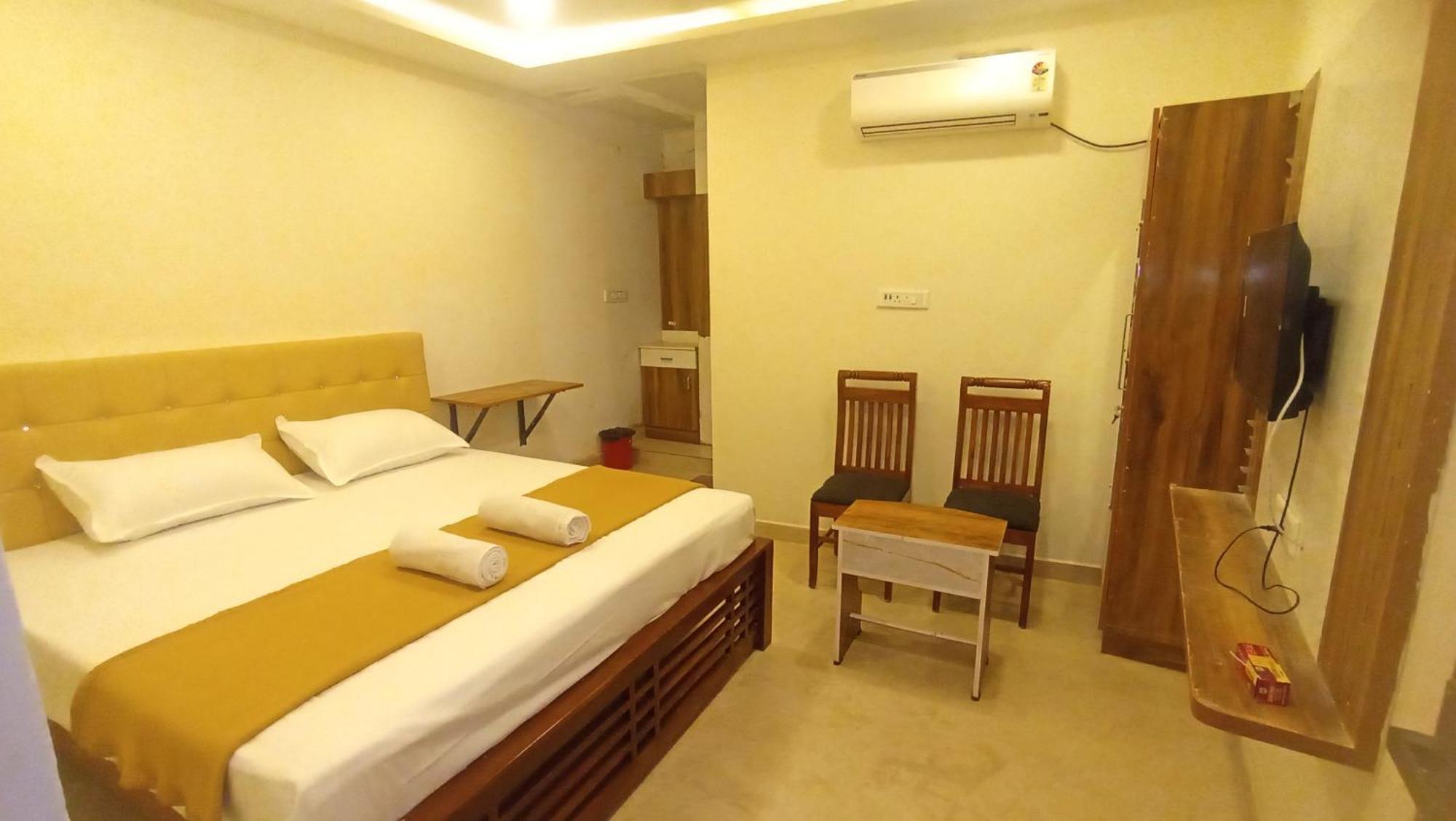 Mahadeepam Residency Βίλα Tiruvannāmalai Εξωτερικό φωτογραφία